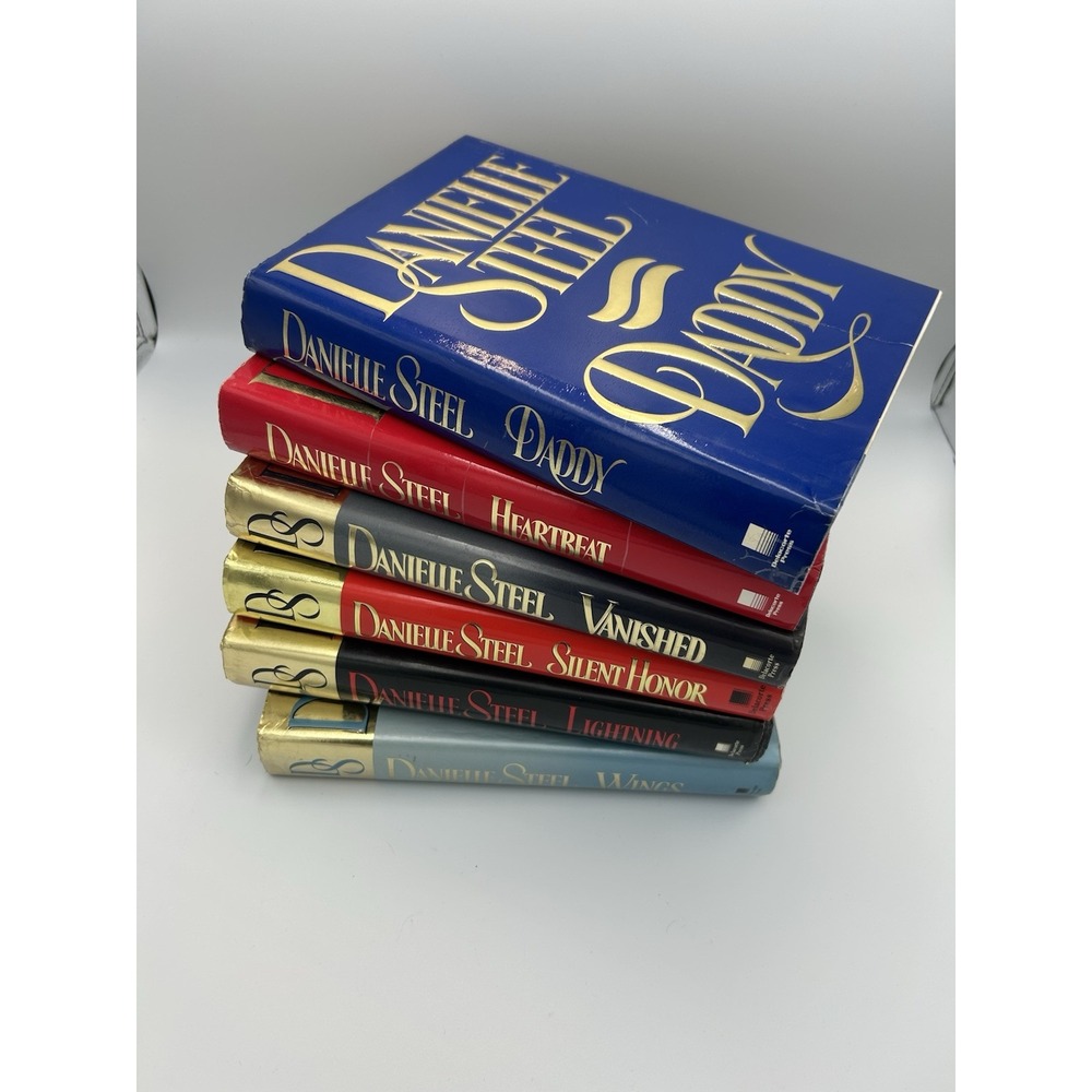6 VTG Danielle Steel Hardcover Books 1989-1996 Wings, Lightning, Vanished, Daddy